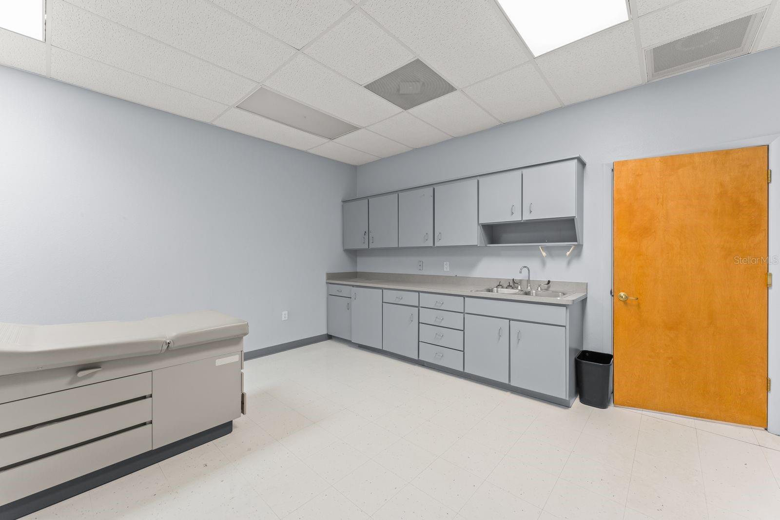 2836 ENTERPRISE RD #1, DEBARY, FL, 32713