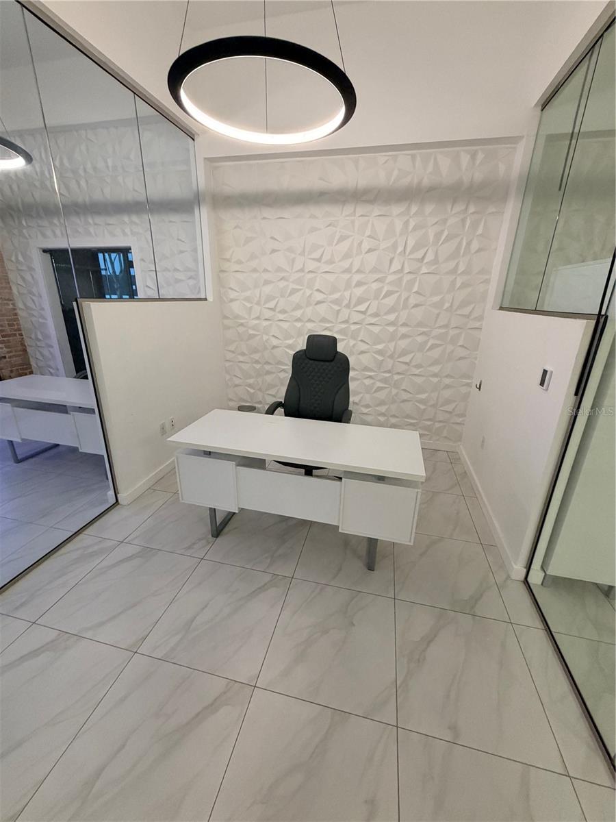 1006 N FLORIDA AVE, TAMPA, FL, 33602