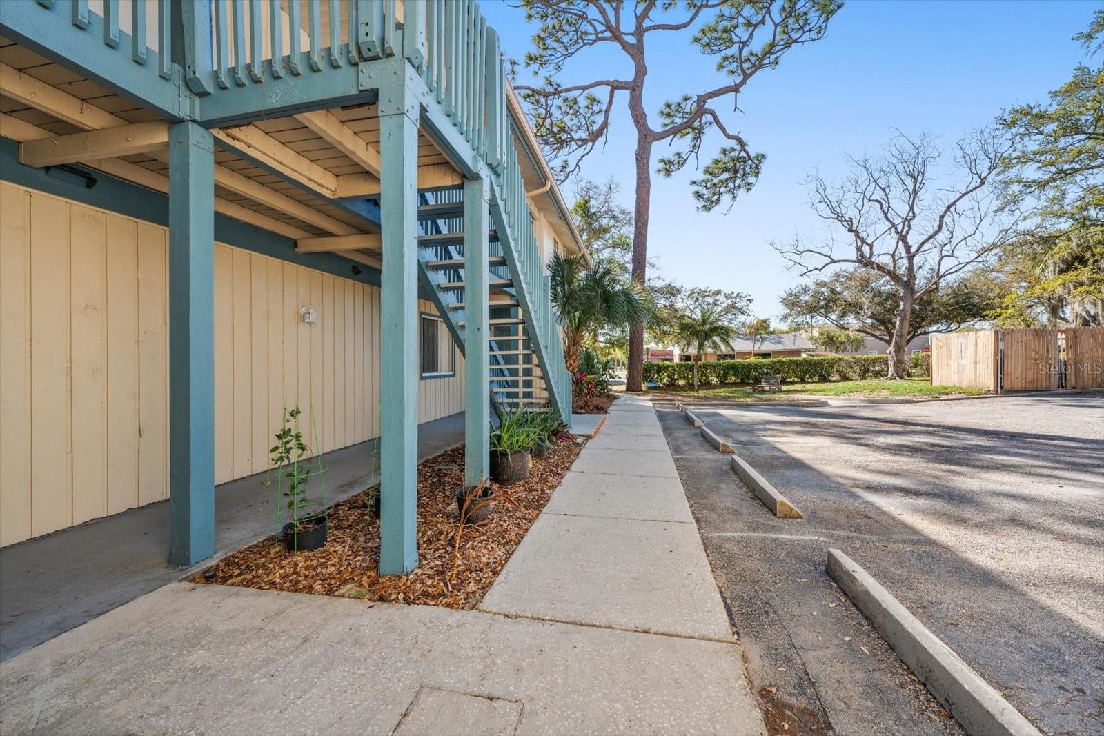 1113 OHIO AVE, DUNEDIN, FL, 34698