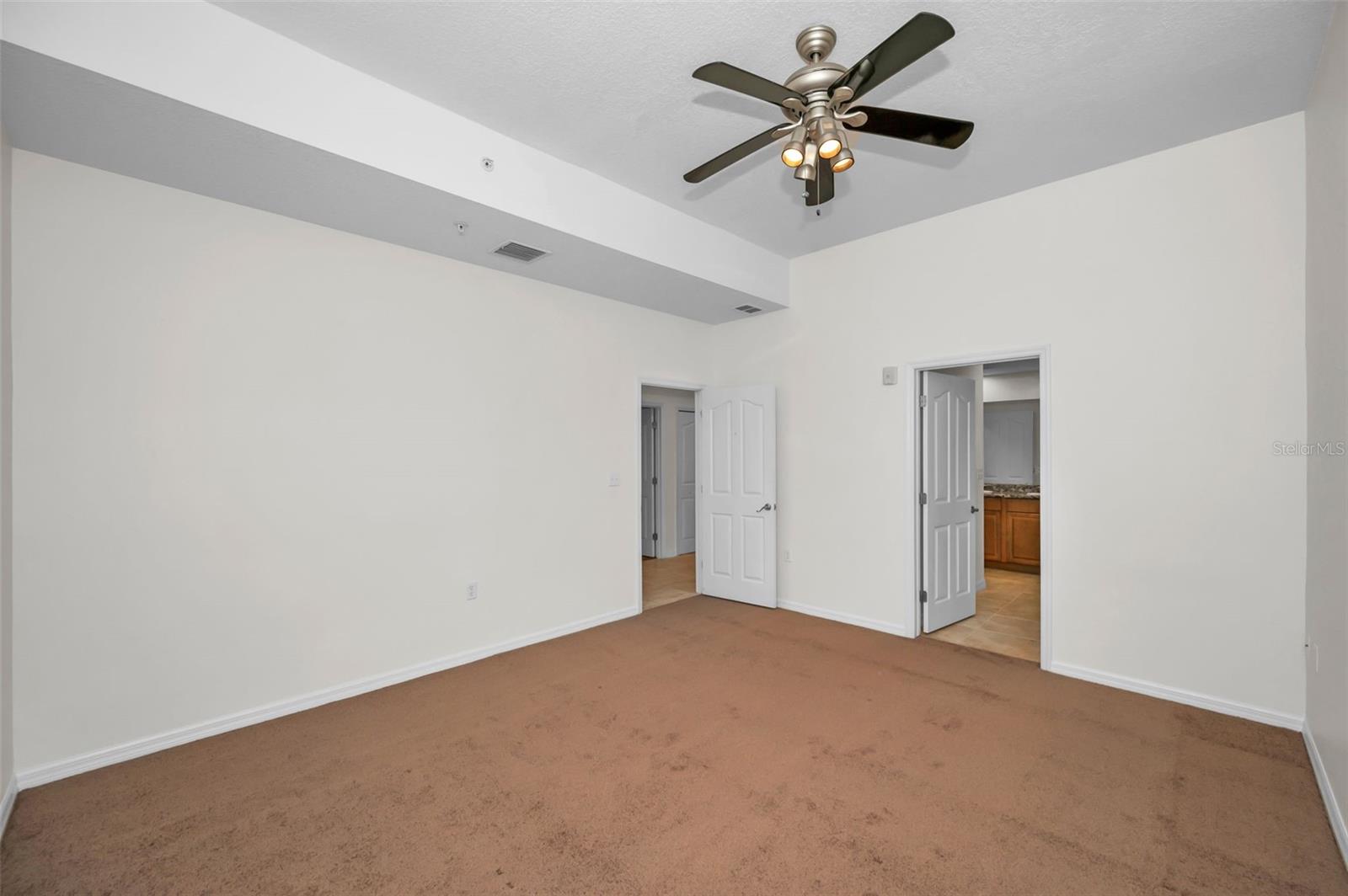 606 WELLS CT #202, CLEARWATER, FL, 33756