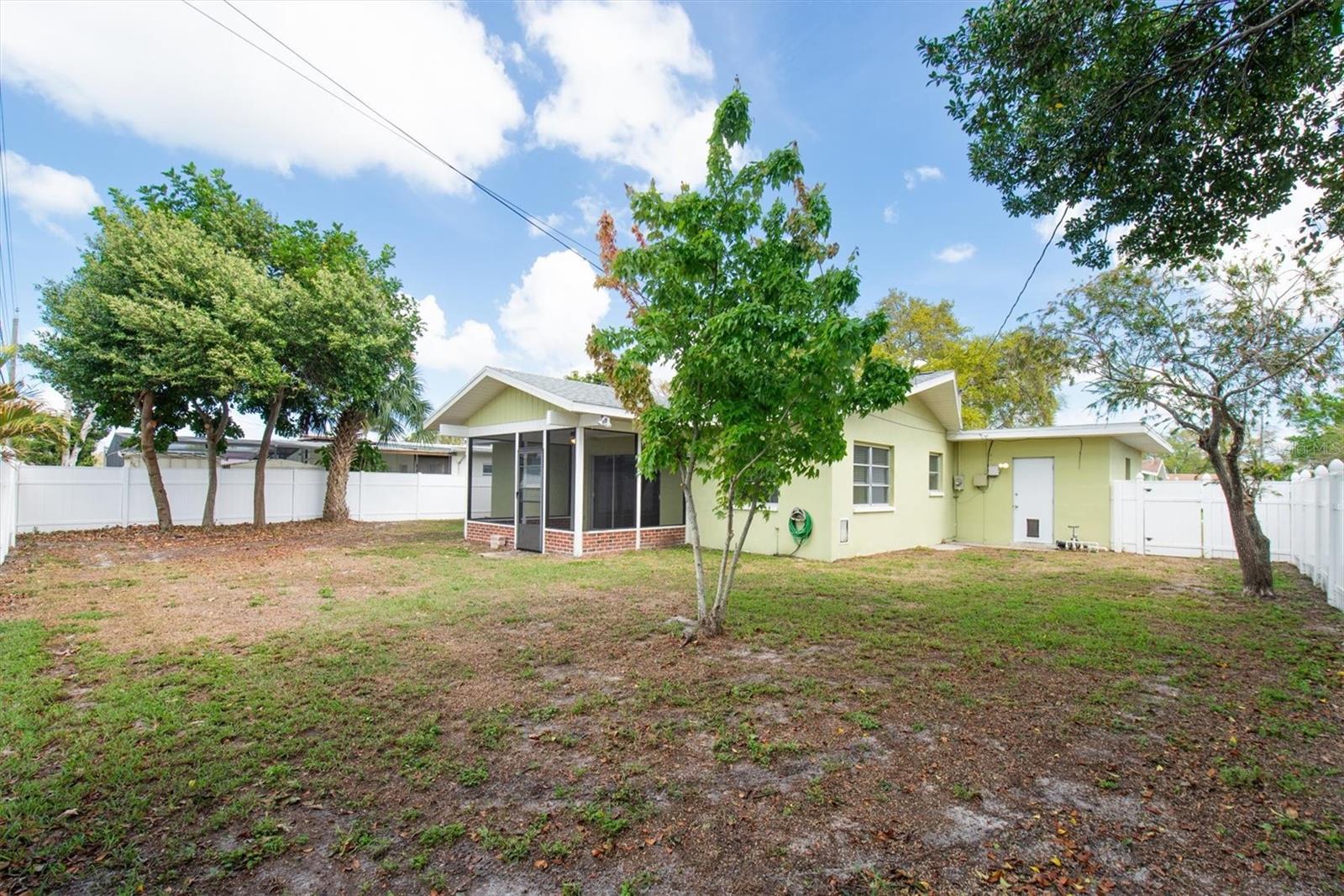 1040 BRITTON ST, LARGO, FL, 33770