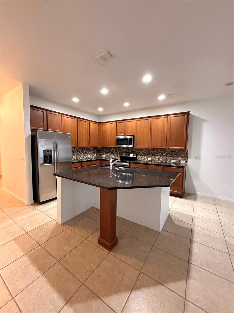 11456 CENTER LAKE DR, WINDERMERE, FL, 34786