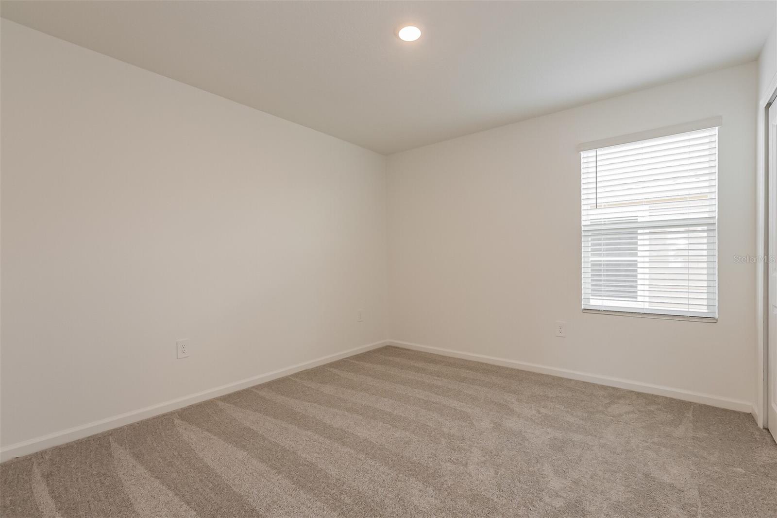 2150 LASSO LOOP, EAGLE LAKE, FL, 33839