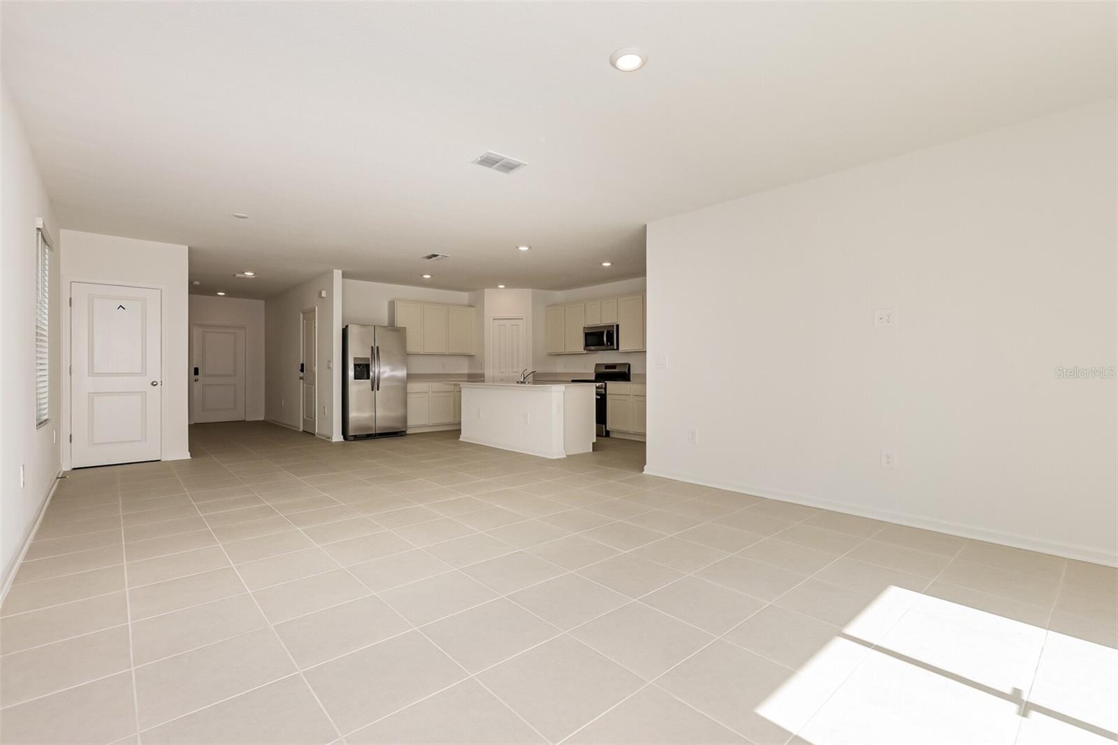 2150 LASSO LOOP, EAGLE LAKE, FL, 33839