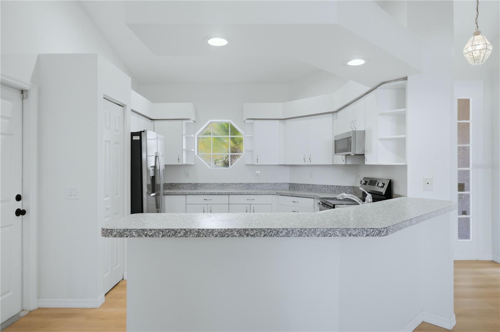 3012 VINSON AVE, SARASOTA, FL, 34232