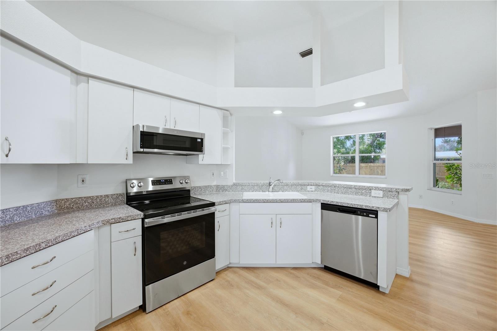 3012 VINSON AVE, SARASOTA, FL, 34232