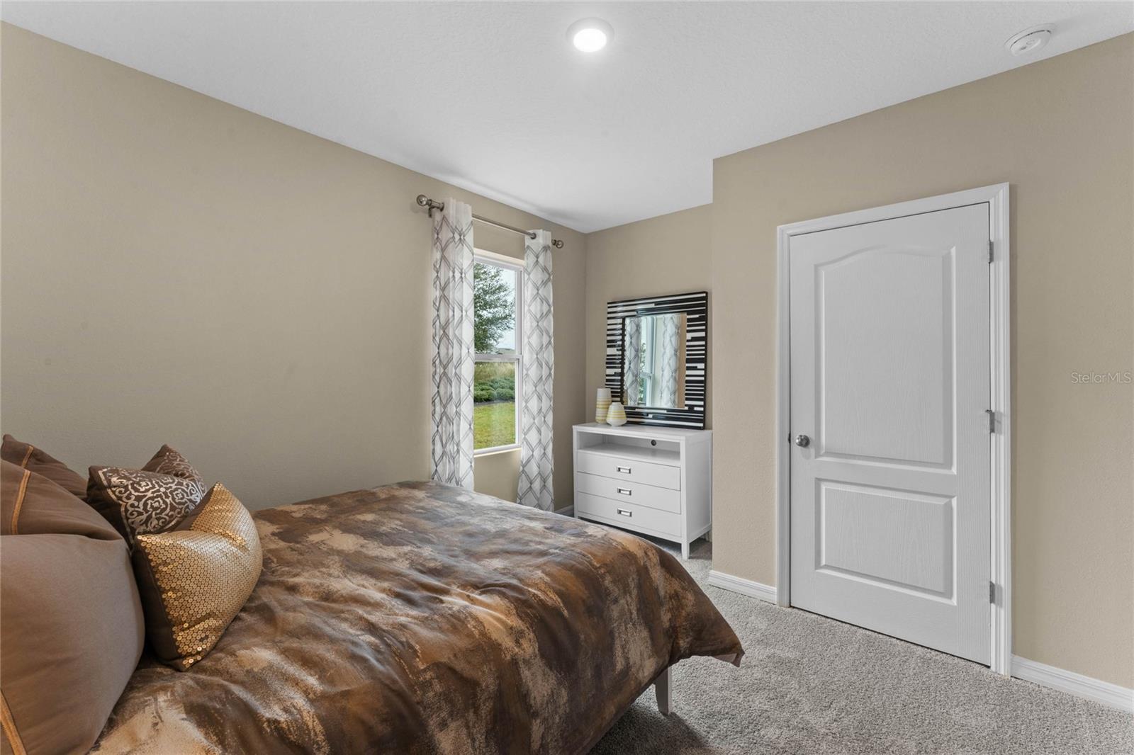 2113 WALNUT CREEK DR, KISSIMMEE, FL, 34744