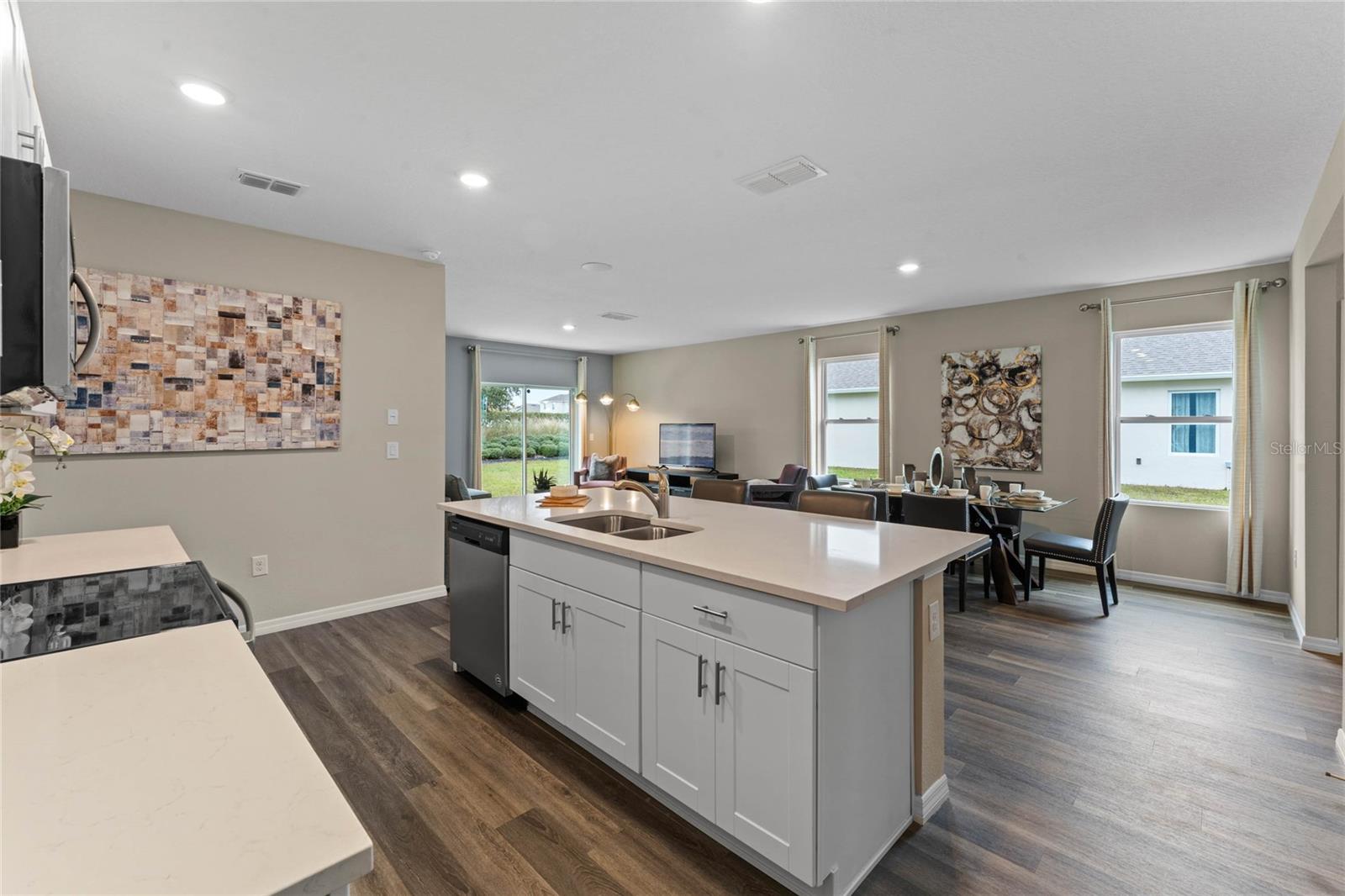 2113 WALNUT CREEK DR, KISSIMMEE, FL, 34744