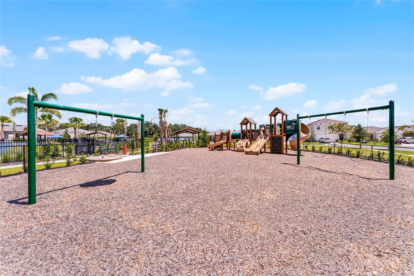 2113 WALNUT CREEK DR, KISSIMMEE, FL, 34744