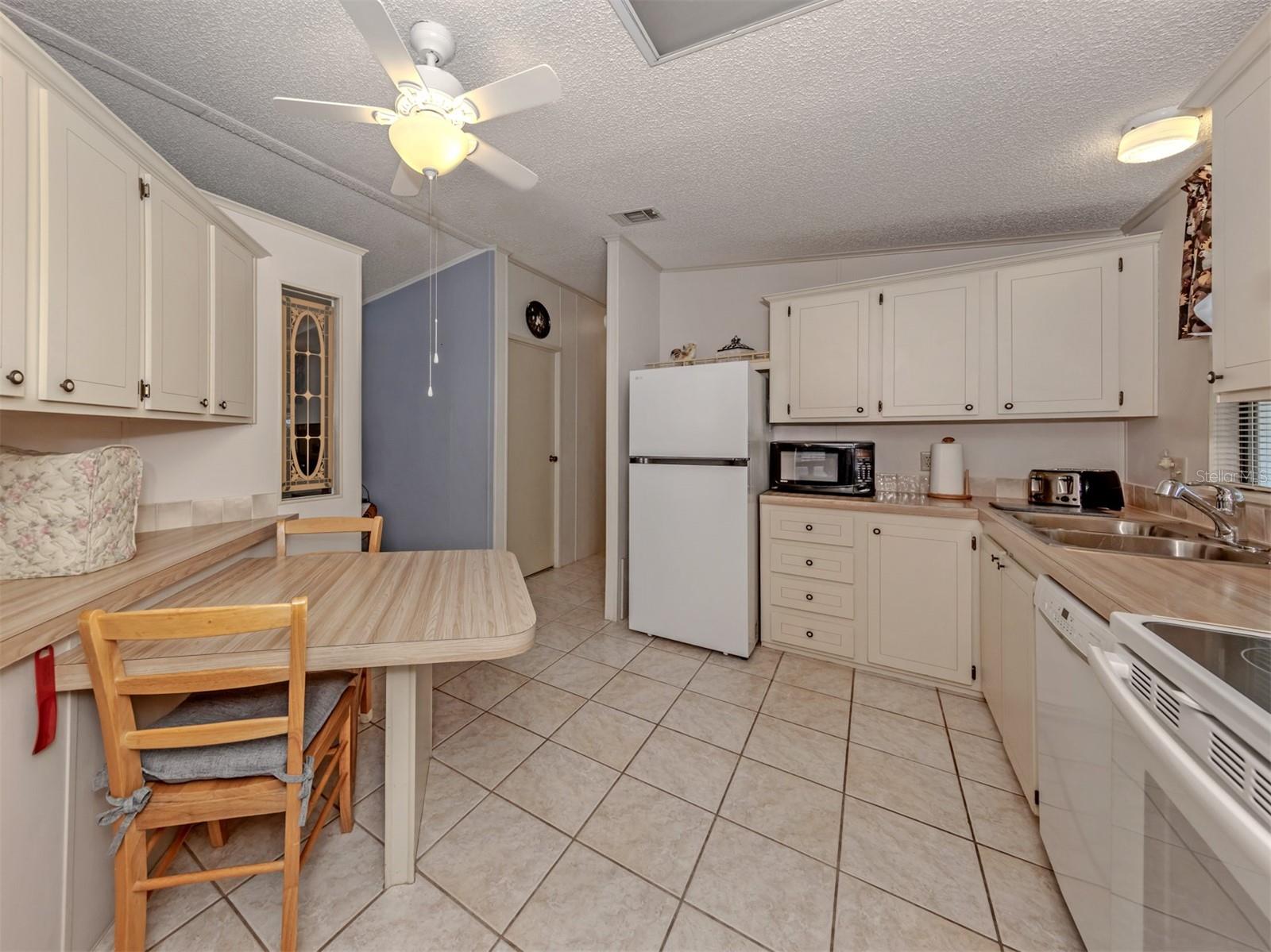 272 CAPTAINS CT, NORTH PORT, FL, 34287