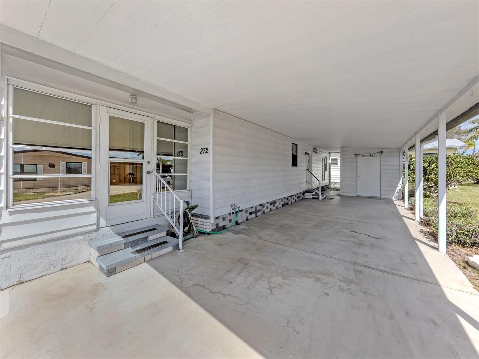 272 CAPTAINS CT, NORTH PORT, FL, 34287