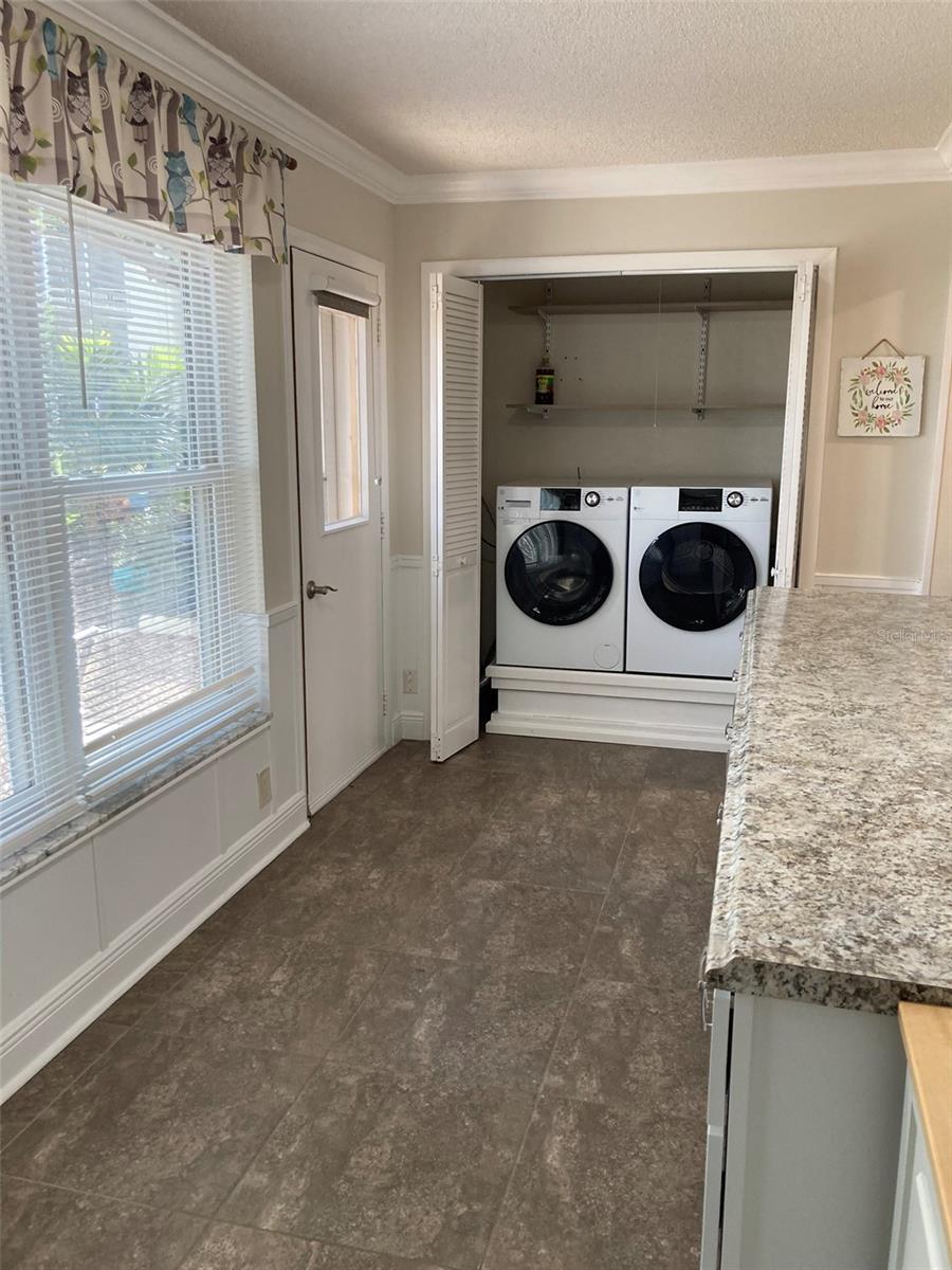 5725 80TH ST N #114, ST PETERSBURG, FL, 33709