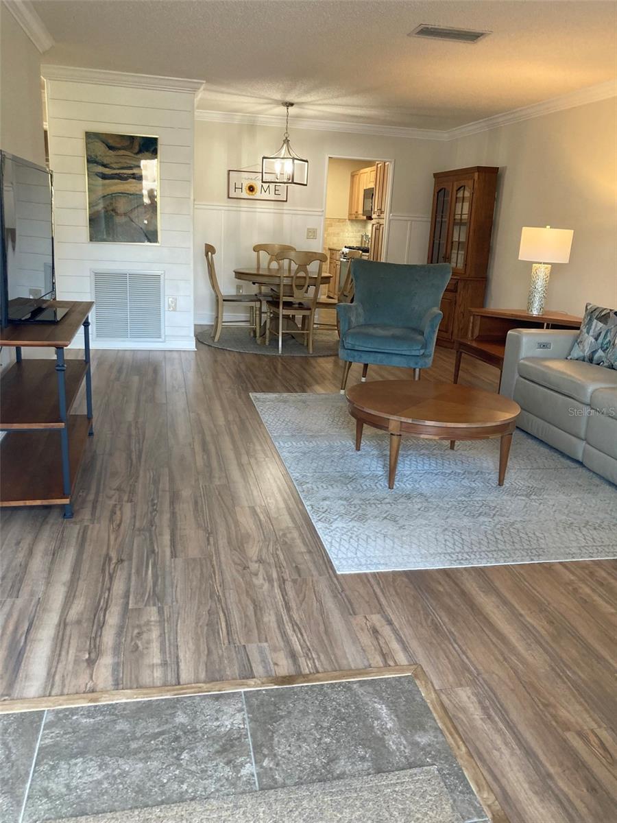 5725 80TH ST N #114, ST PETERSBURG, FL, 33709