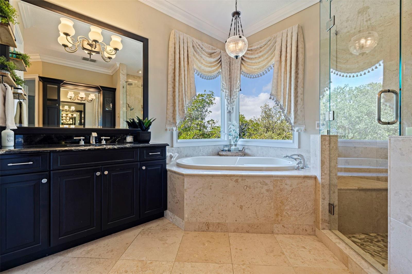 1285 GASPARILLA DR NE, ST PETERSBURG, FL, 33702