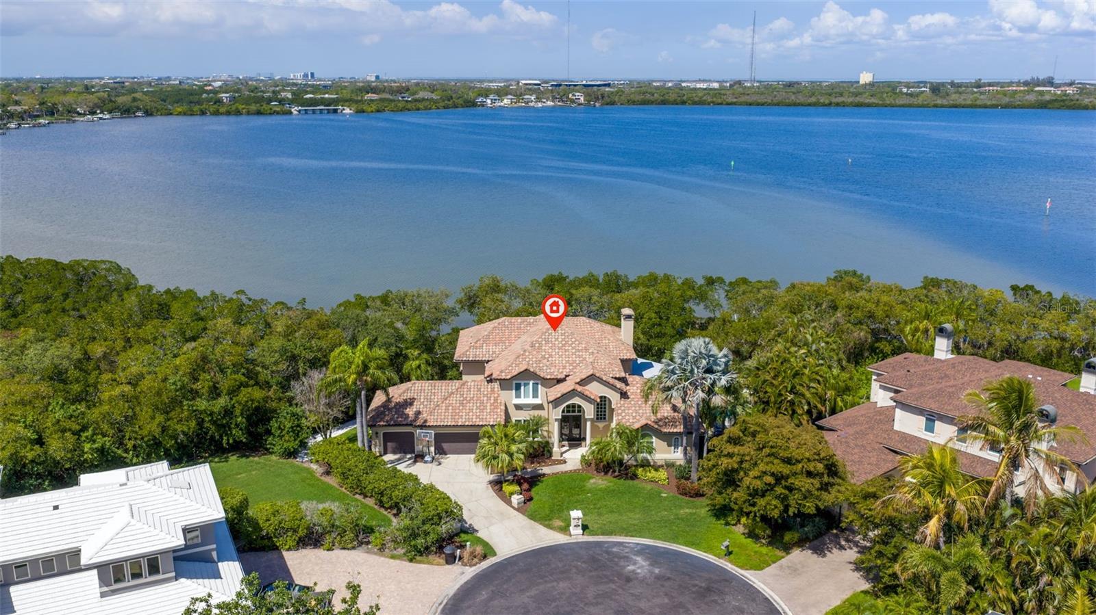 1285 GASPARILLA DR NE, ST PETERSBURG, FL, 33702