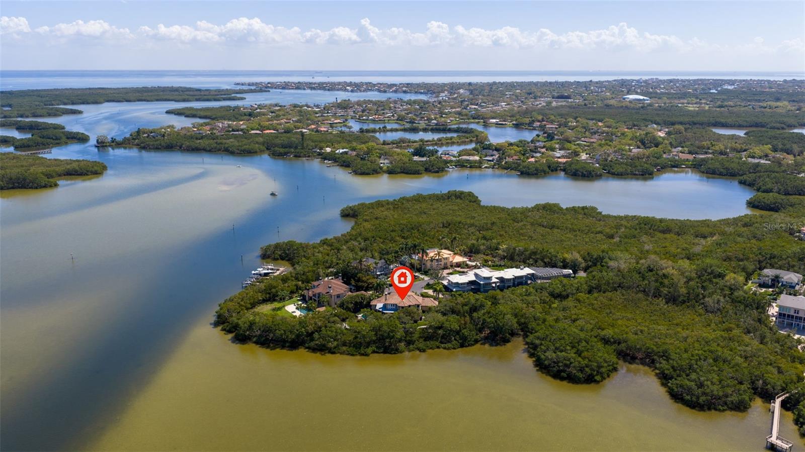 1285 GASPARILLA DR NE, ST PETERSBURG, FL, 33702