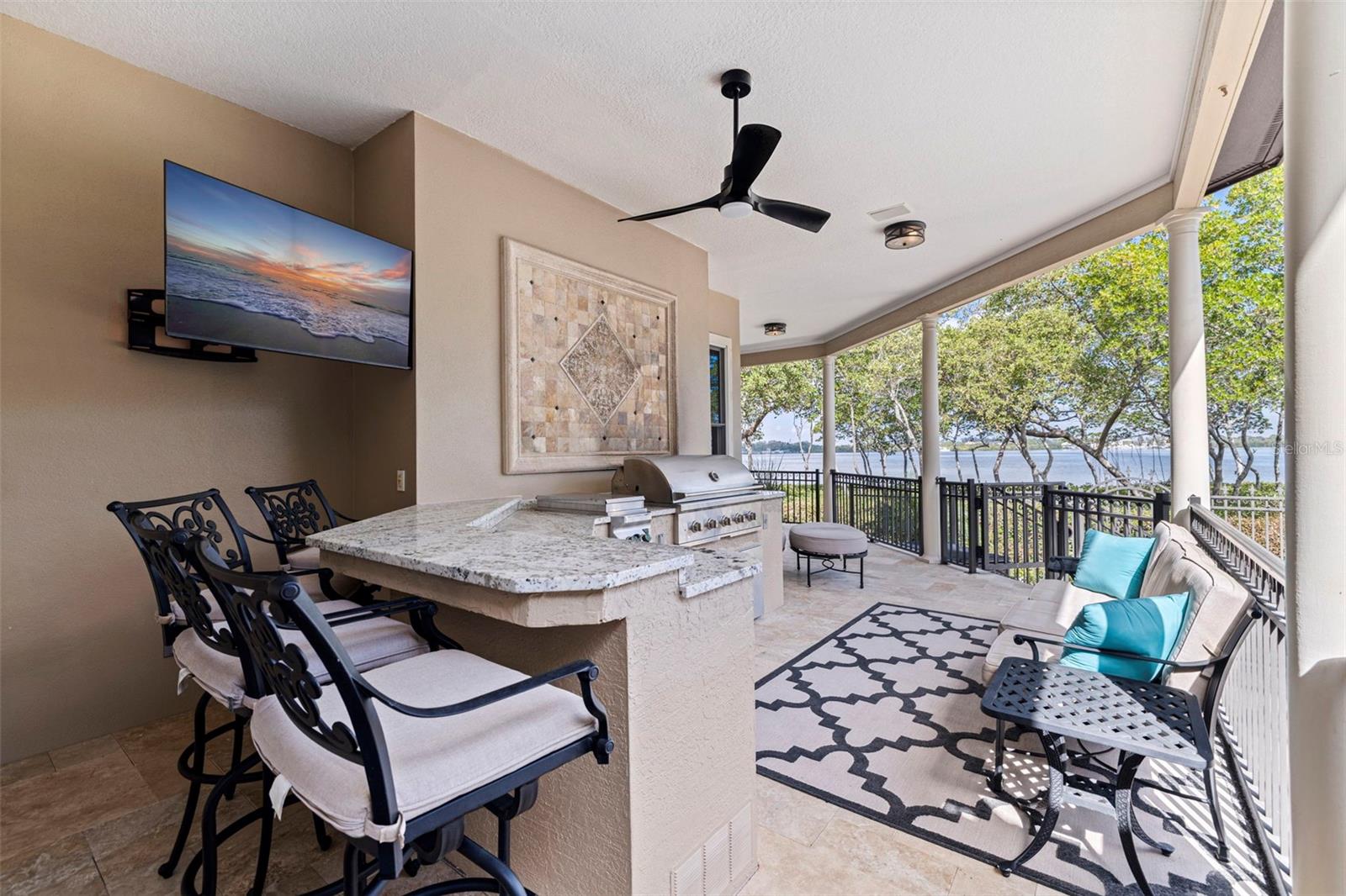 1285 GASPARILLA DR NE, ST PETERSBURG, FL, 33702