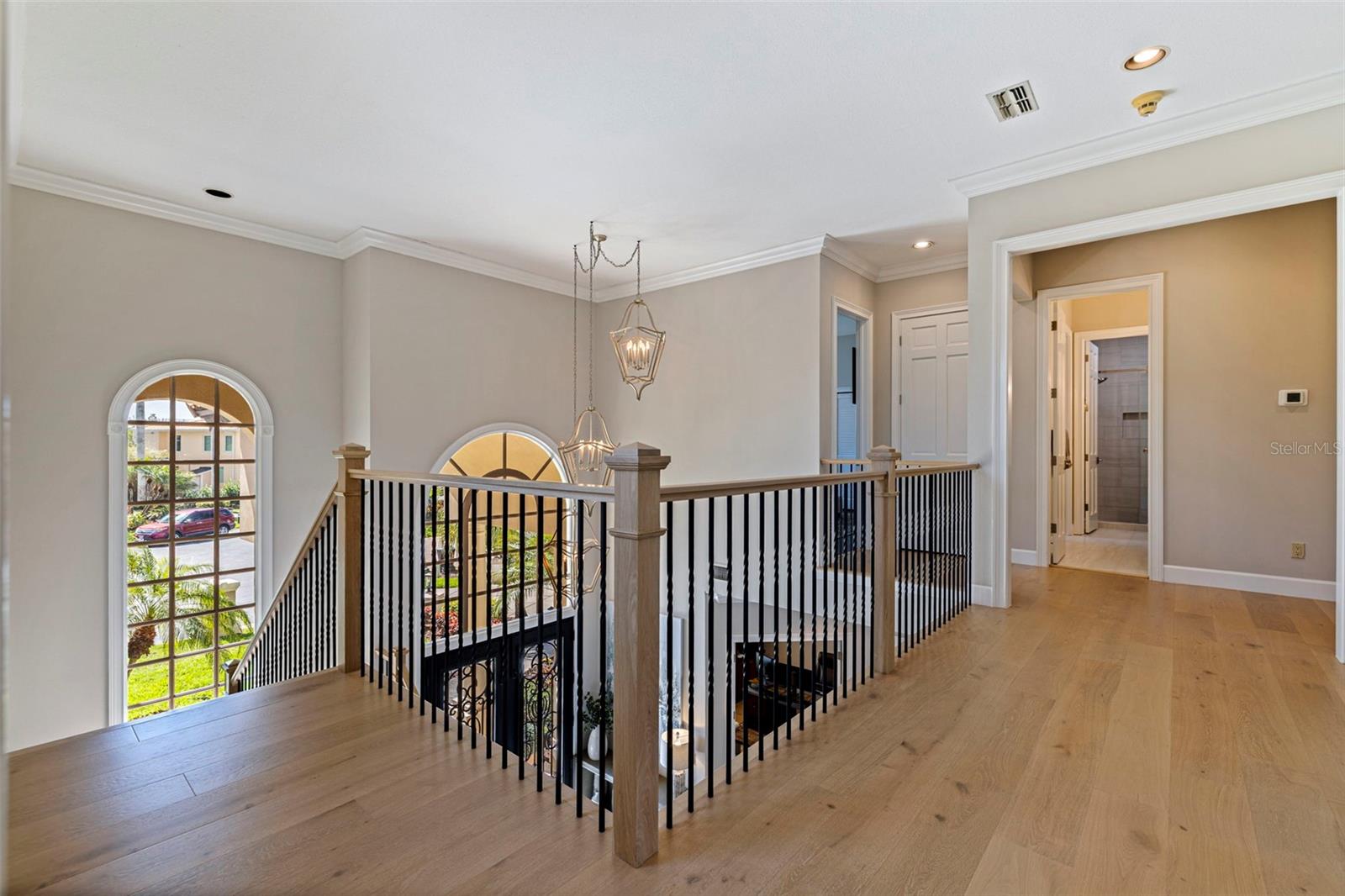 1285 GASPARILLA DR NE, ST PETERSBURG, FL, 33702