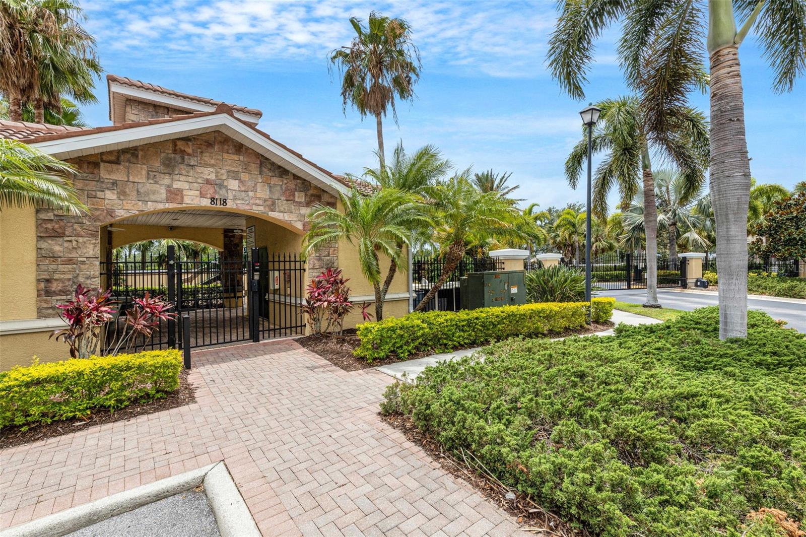 STONEHAVEN PH 4, 5, 6, 7 & 25, SARASOTA, FL, 34233