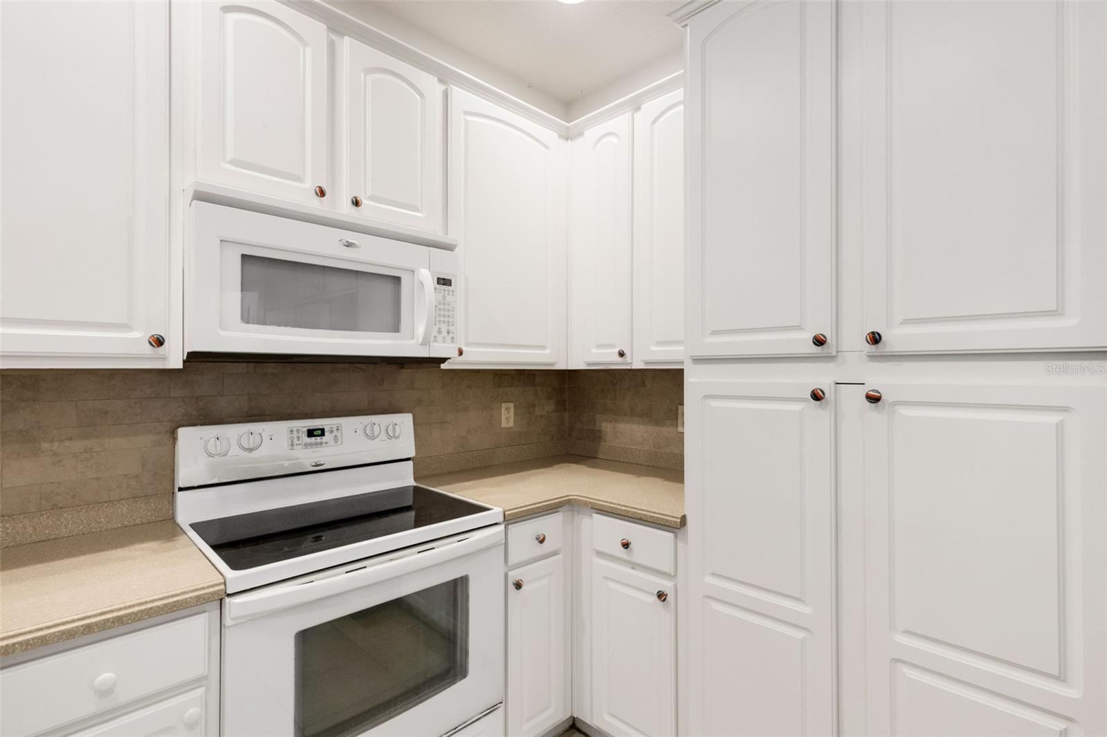 STONEHAVEN PH 4, 5, 6, 7 & 25, SARASOTA, FL, 34233