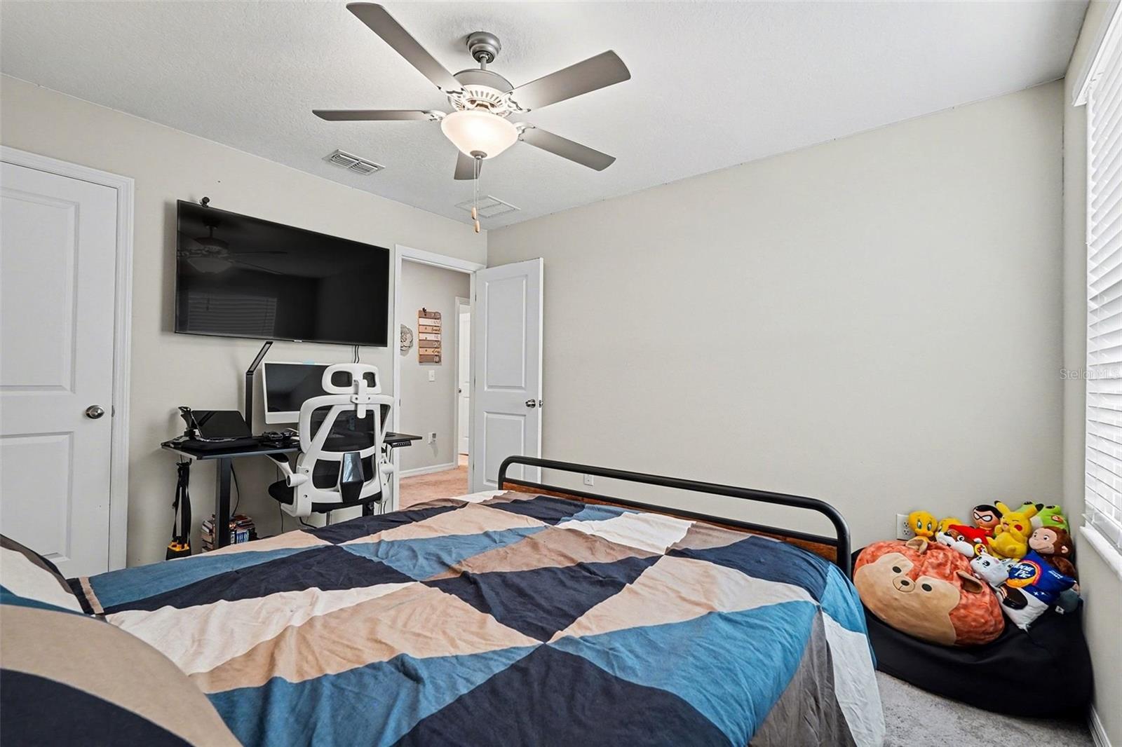 9424 LEMON DROP LOOP, SUN CITY CENTER, FL, 33573