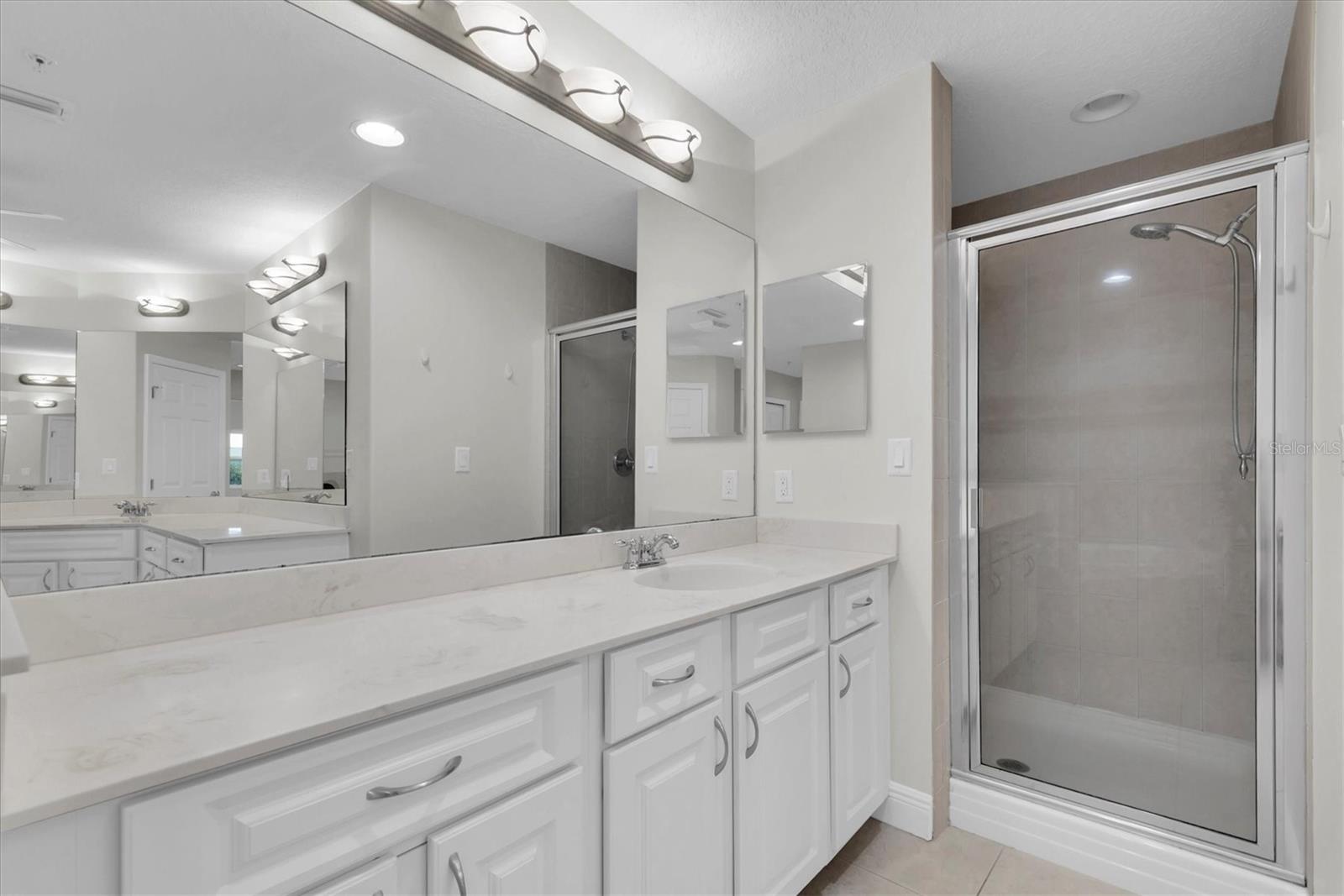 7069 KEY HAVEN RD #302, SEMINOLE, FL, 33777