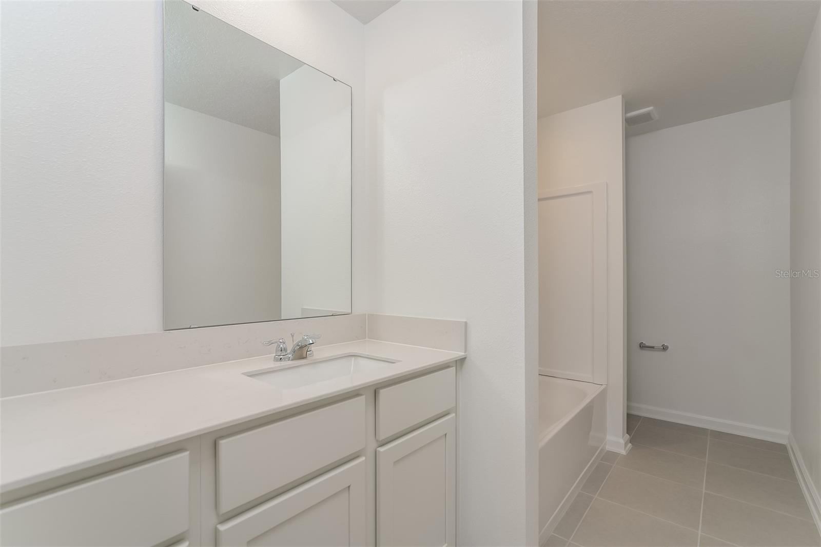 5439 MEADOW WALK DR, DAVENPORT, FL, 33837