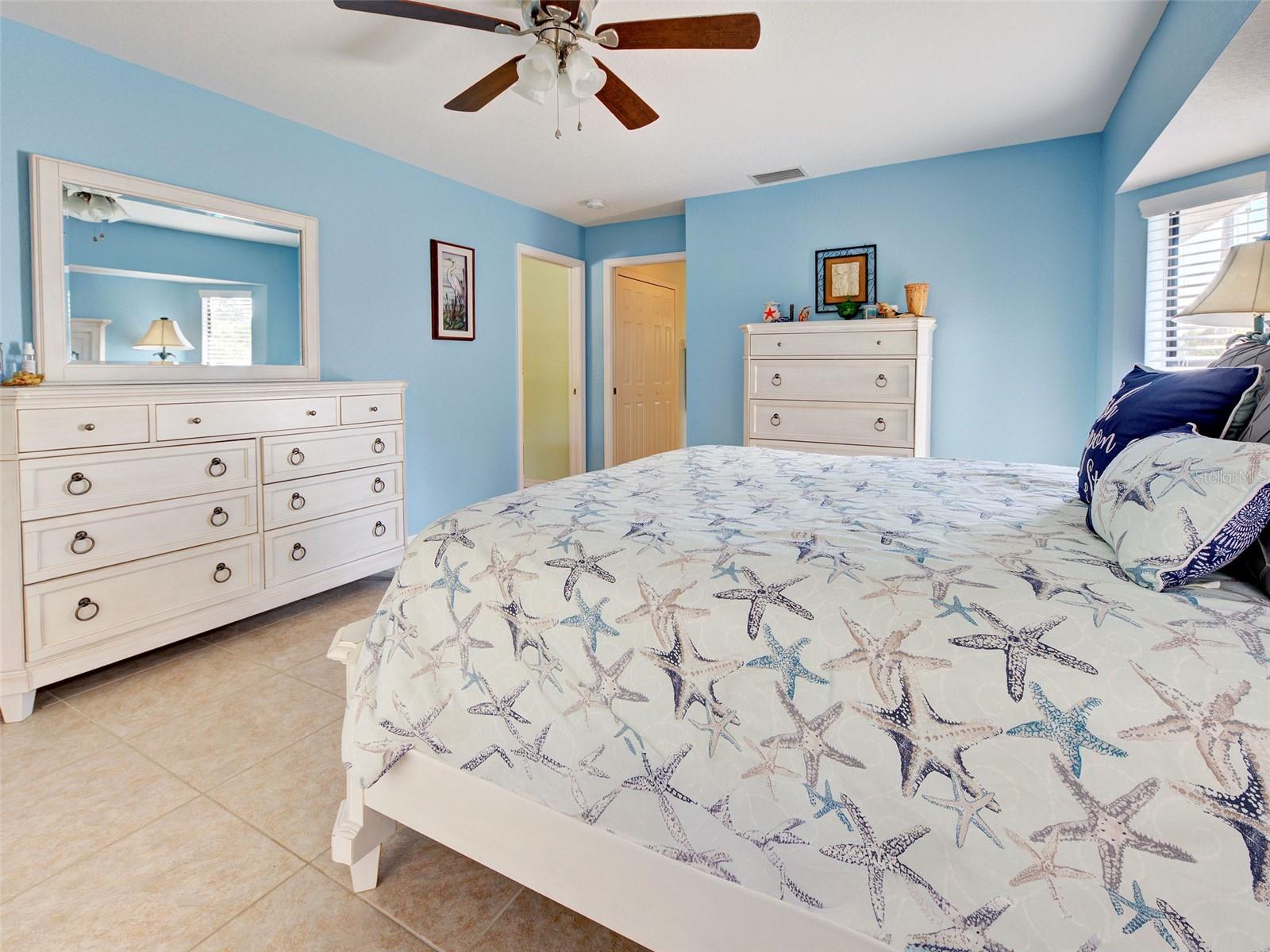 2135 BELVOIR ST, PORT CHARLOTTE, FL, 33953