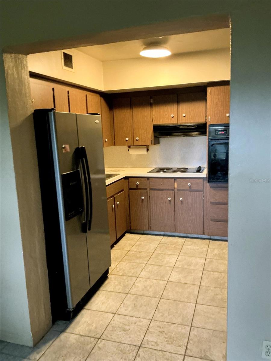 4300 58TH ST N #1801, KENNETH CITY, FL, 33709