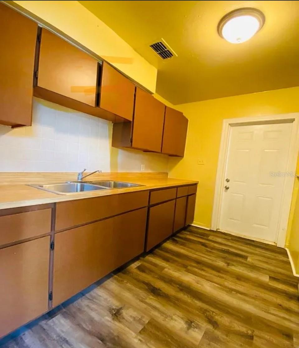 3618 E DR MARTIN LUTHER KING JR BLVD, TAMPA, FL, 33610