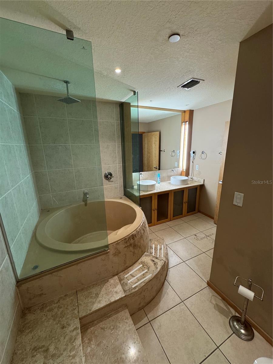 101 PALM HARBOR PKWY #B219, PALM COAST, FL, 32137