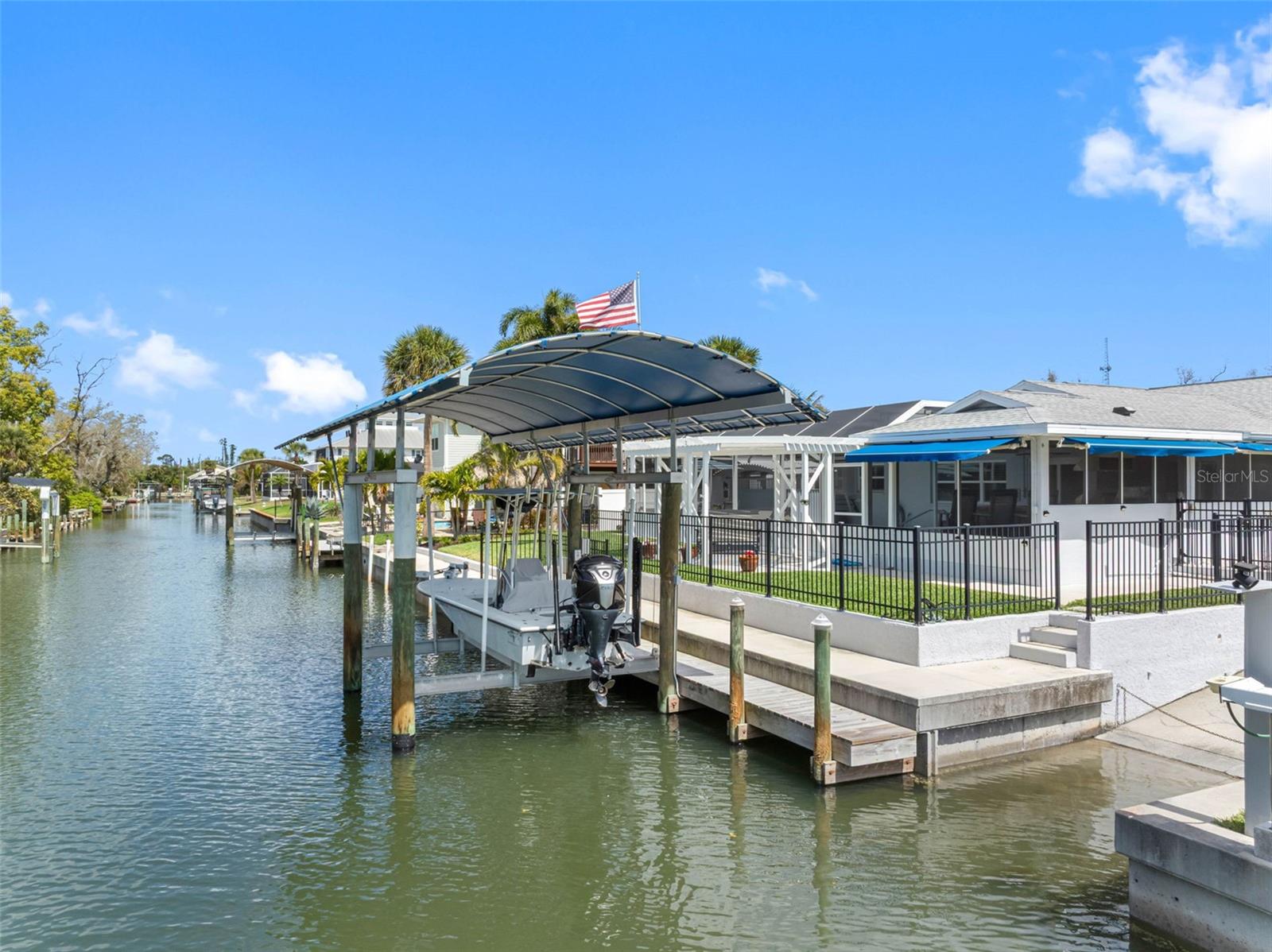 9211 LAKE DR, ENGLEWOOD, FL, 34224