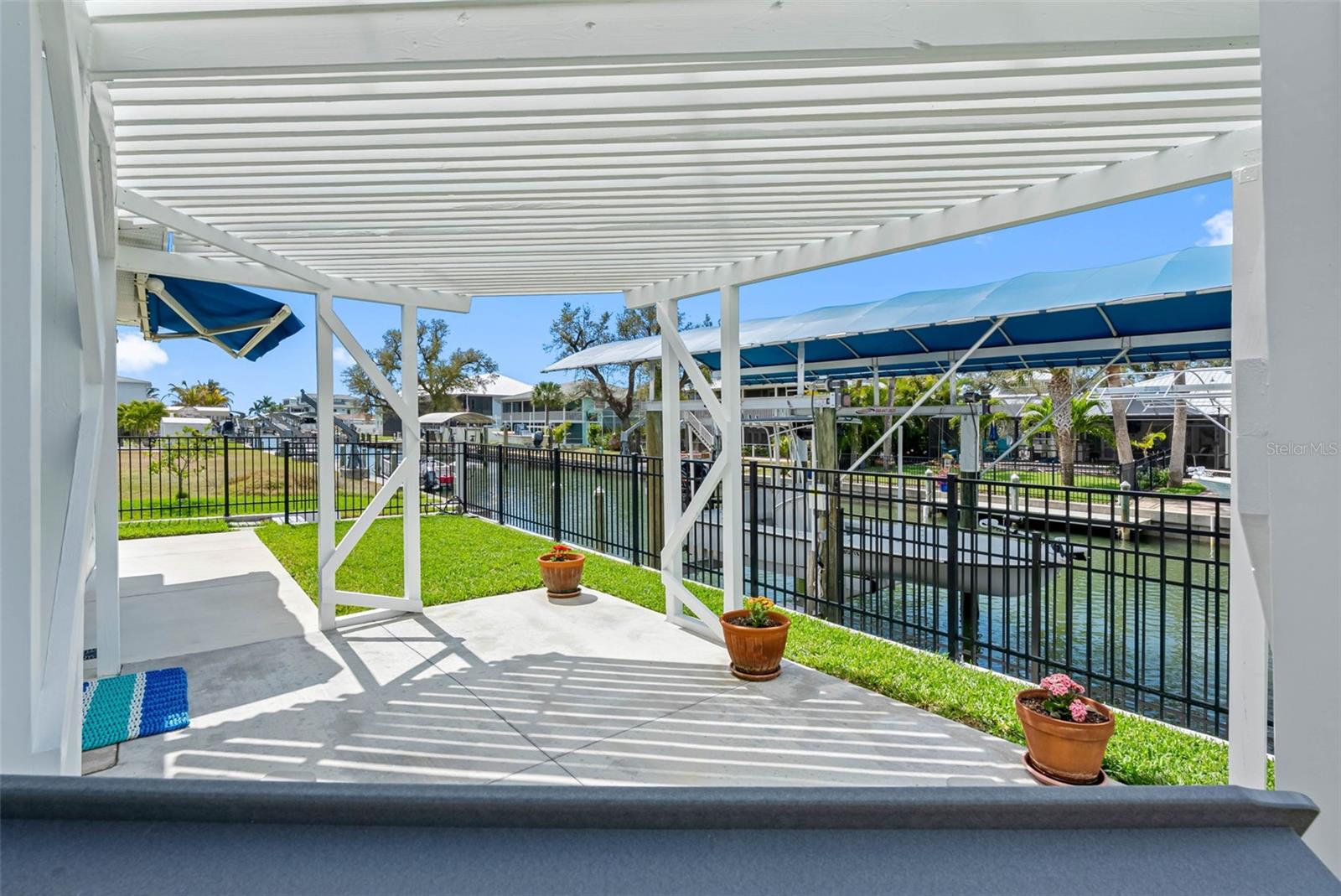 9211 LAKE DR, ENGLEWOOD, FL, 34224