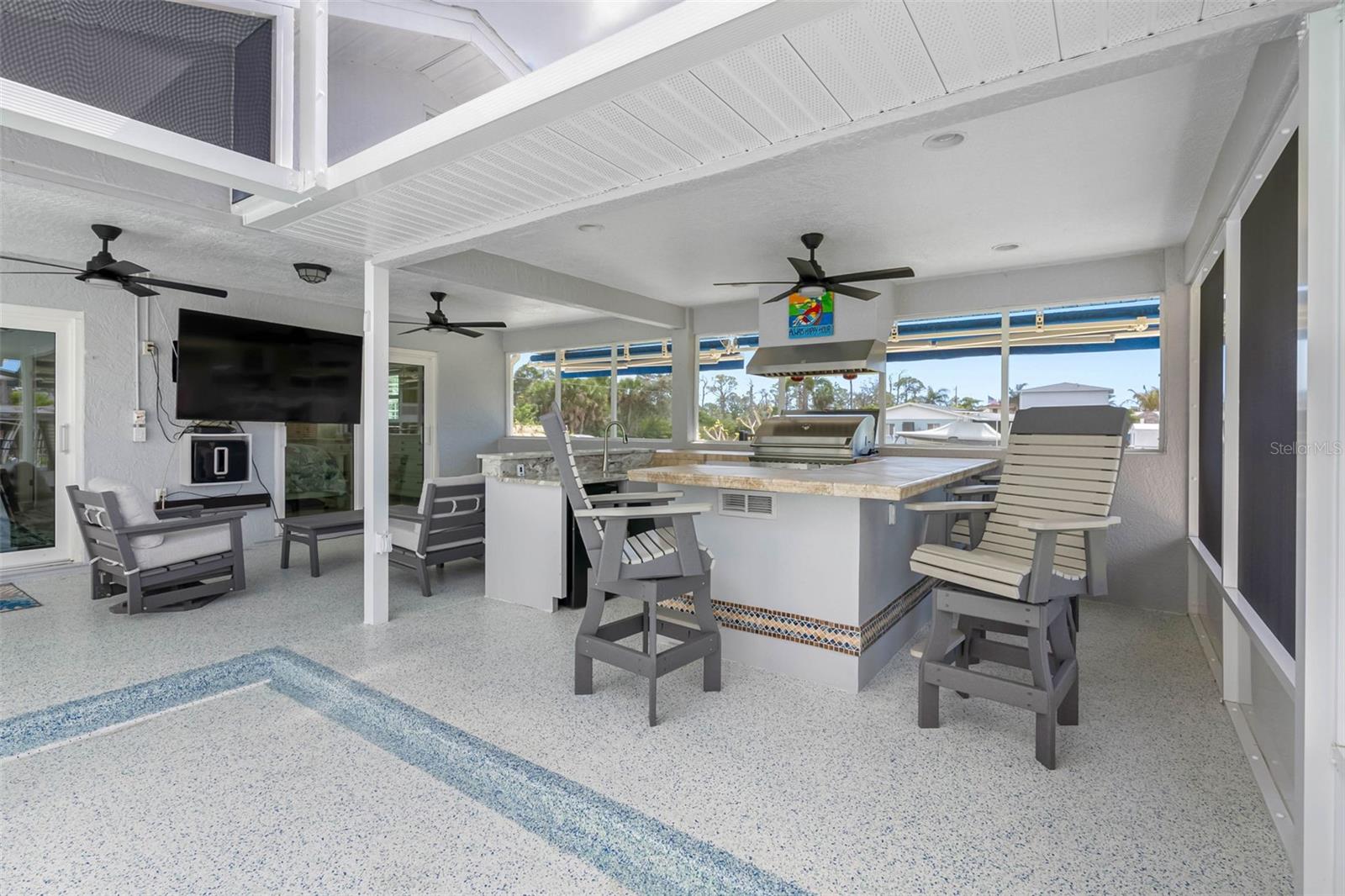 9211 LAKE DR, ENGLEWOOD, FL, 34224