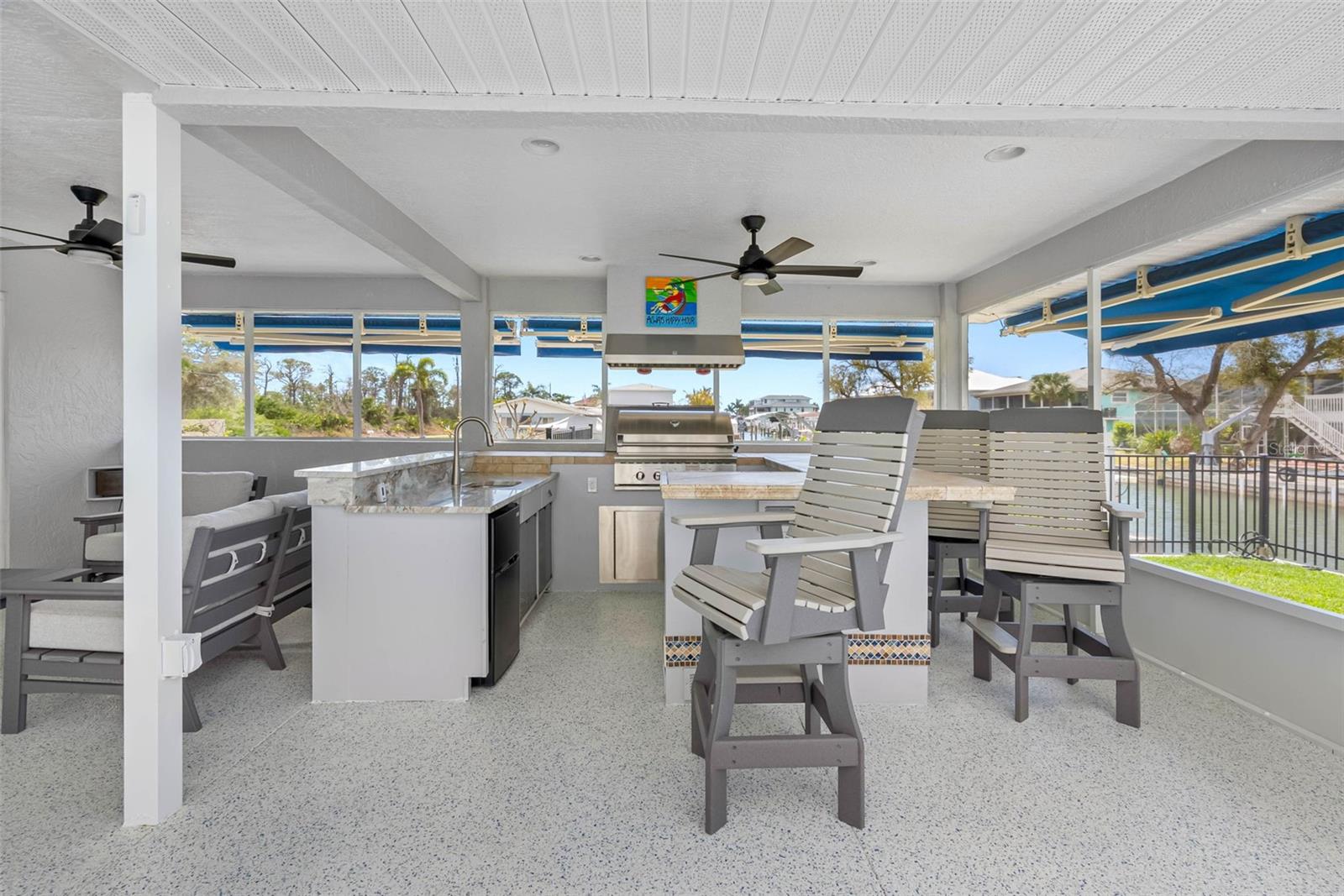 9211 LAKE DR, ENGLEWOOD, FL, 34224