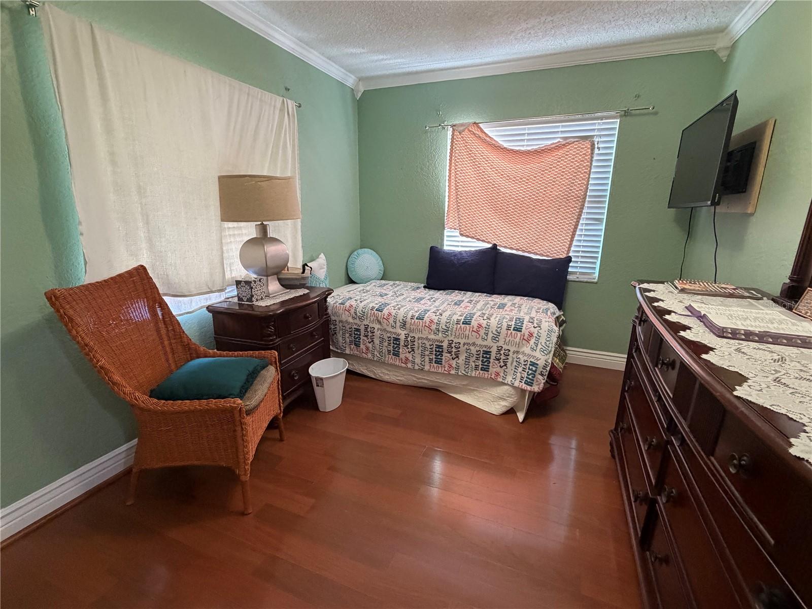 39106 GRAYS AIRPORT RD, LADY LAKE, FL, 32159