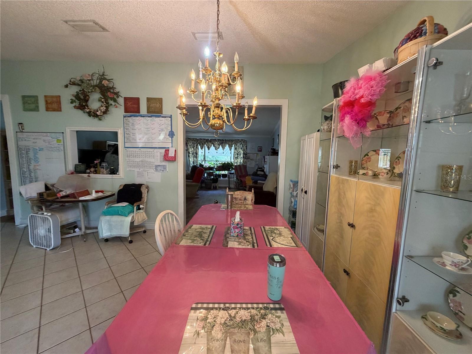 39106 GRAYS AIRPORT RD, LADY LAKE, FL, 32159