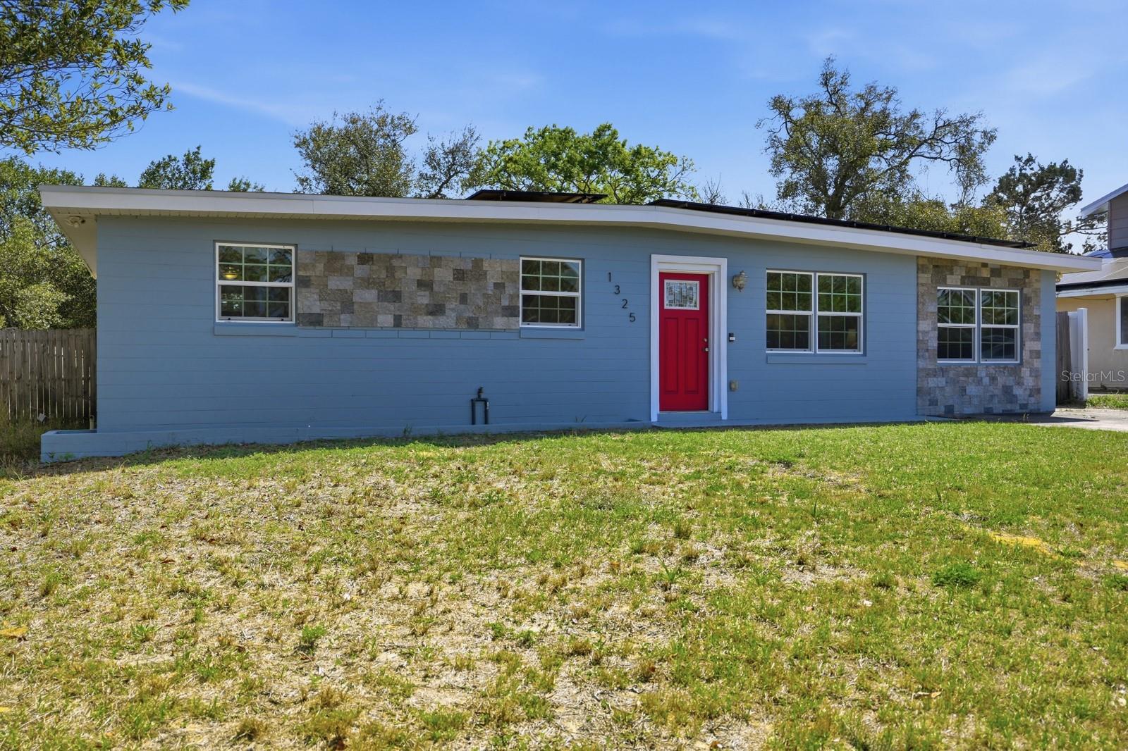 1325 GINSBERG DR, DAYTONA BEACH, FL, 32114