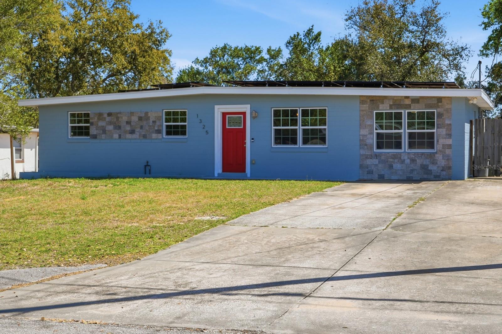 1325 GINSBERG DR, DAYTONA BEACH, FL, 32114