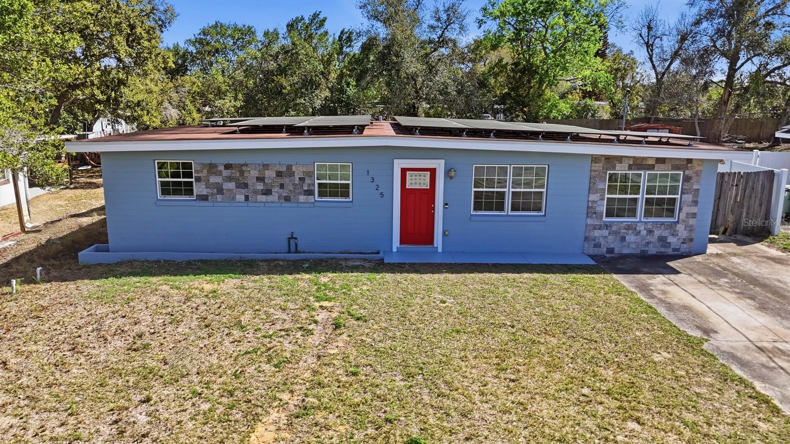 1325 GINSBERG DR, DAYTONA BEACH, FL, 32114