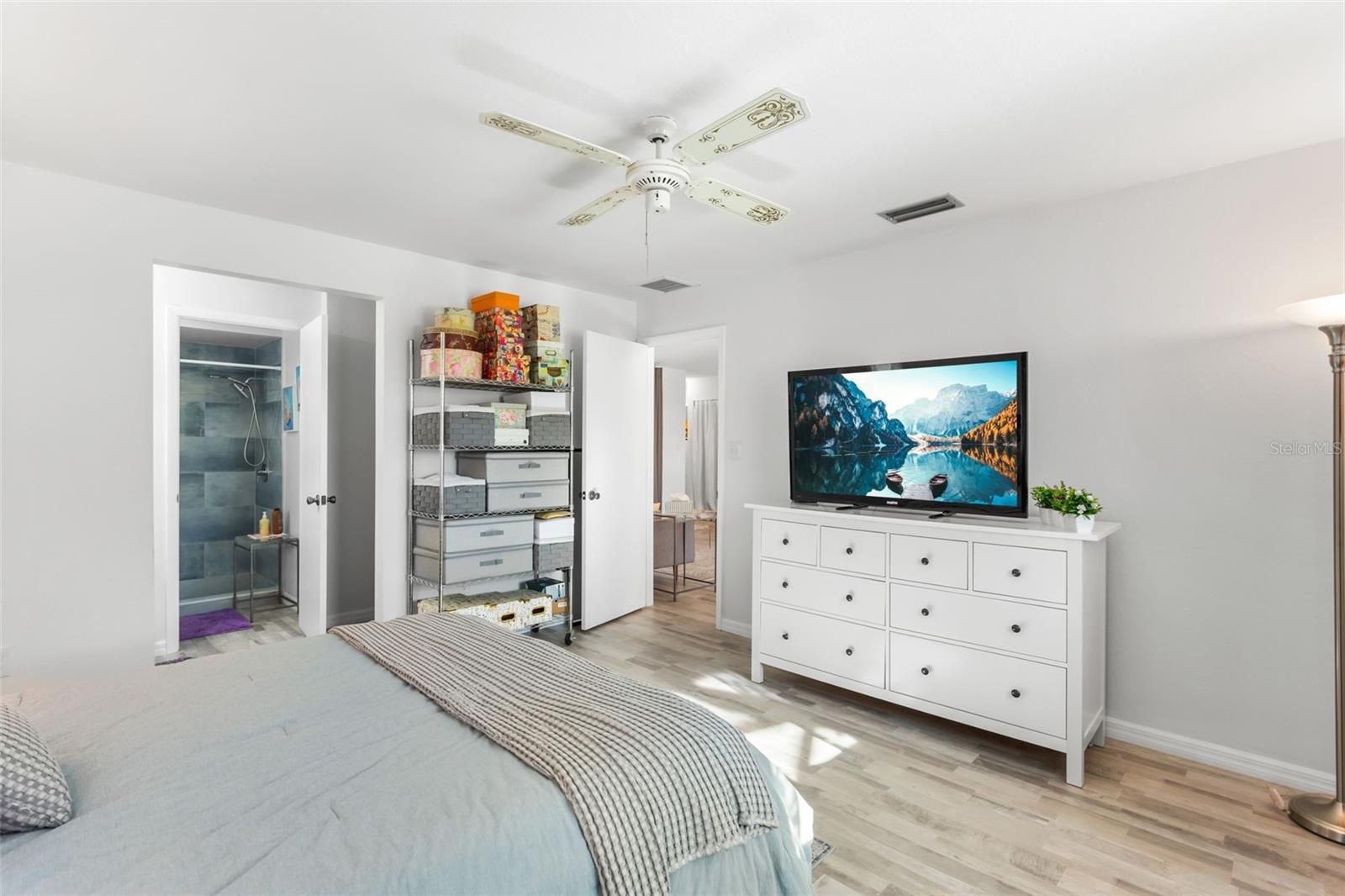 3260 ELKCAM BLVD, PORT CHARLOTTE, FL, 33952