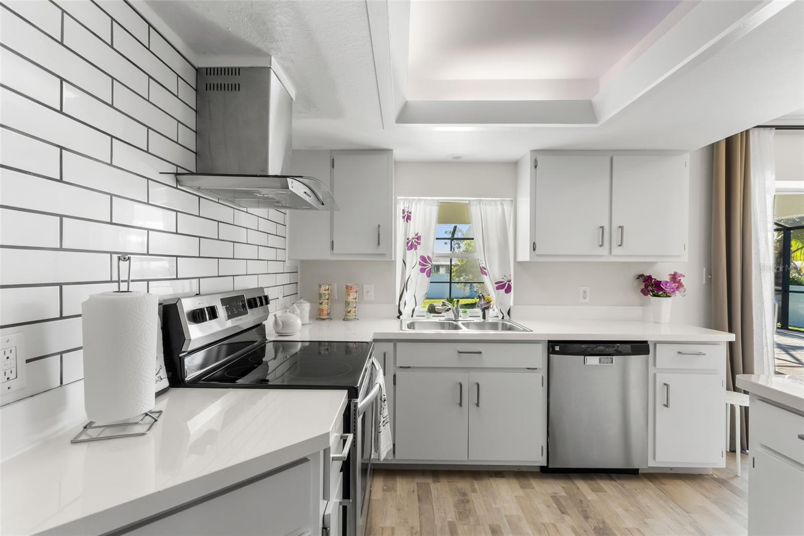 3260 ELKCAM BLVD, PORT CHARLOTTE, FL, 33952