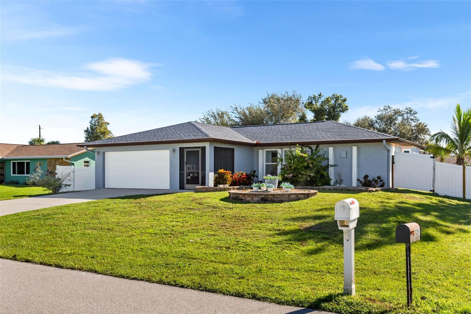 3260 ELKCAM BLVD, PORT CHARLOTTE, FL, 33952