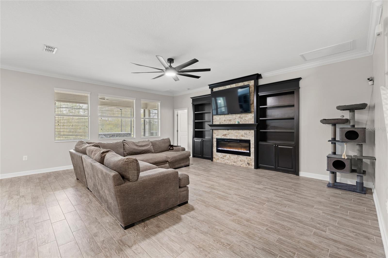 5870 ALENLON WAY, MOUNT DORA, FL, 32757