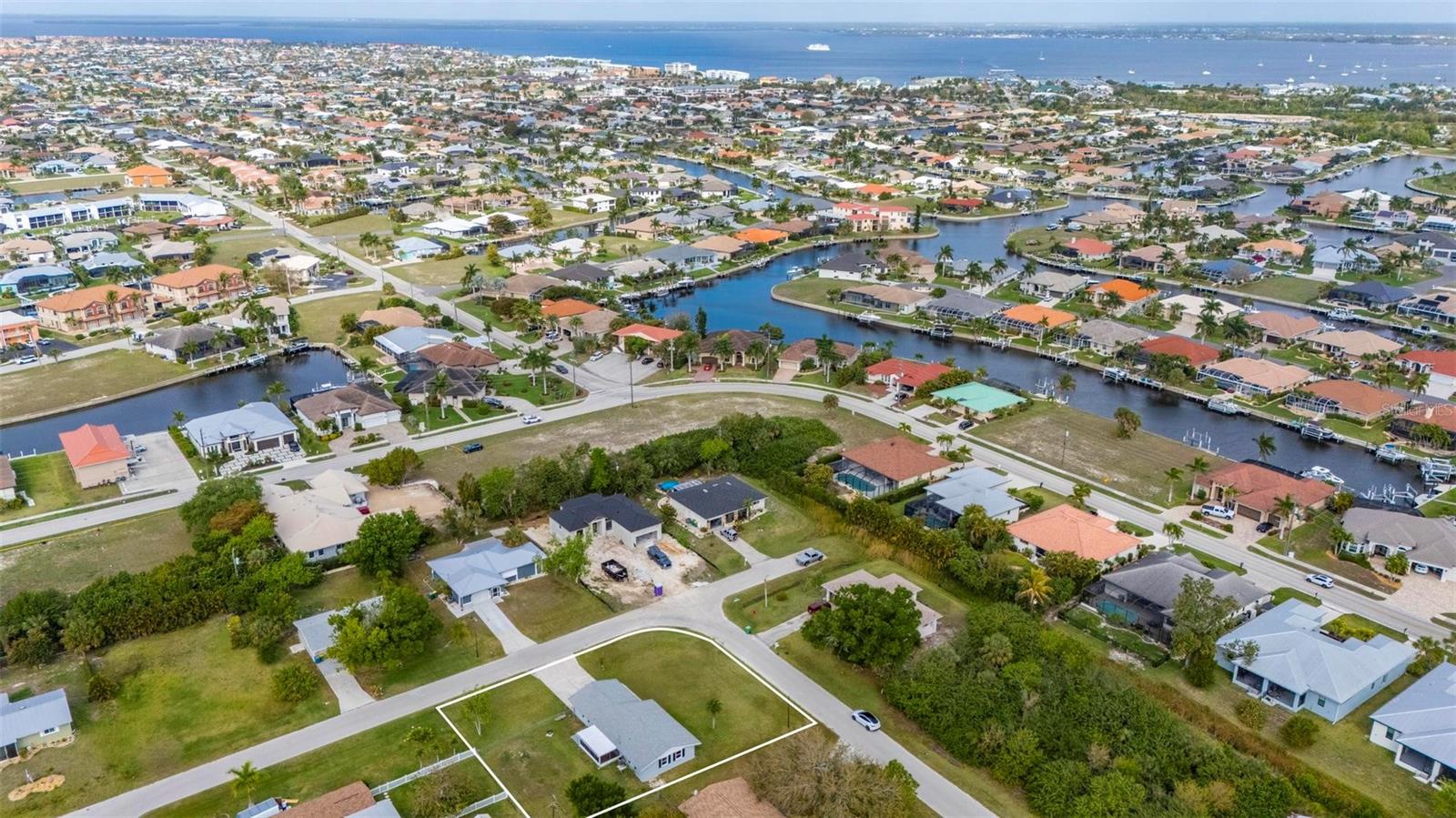 721 POMPANO TER, PUNTA GORDA, FL, 33950
