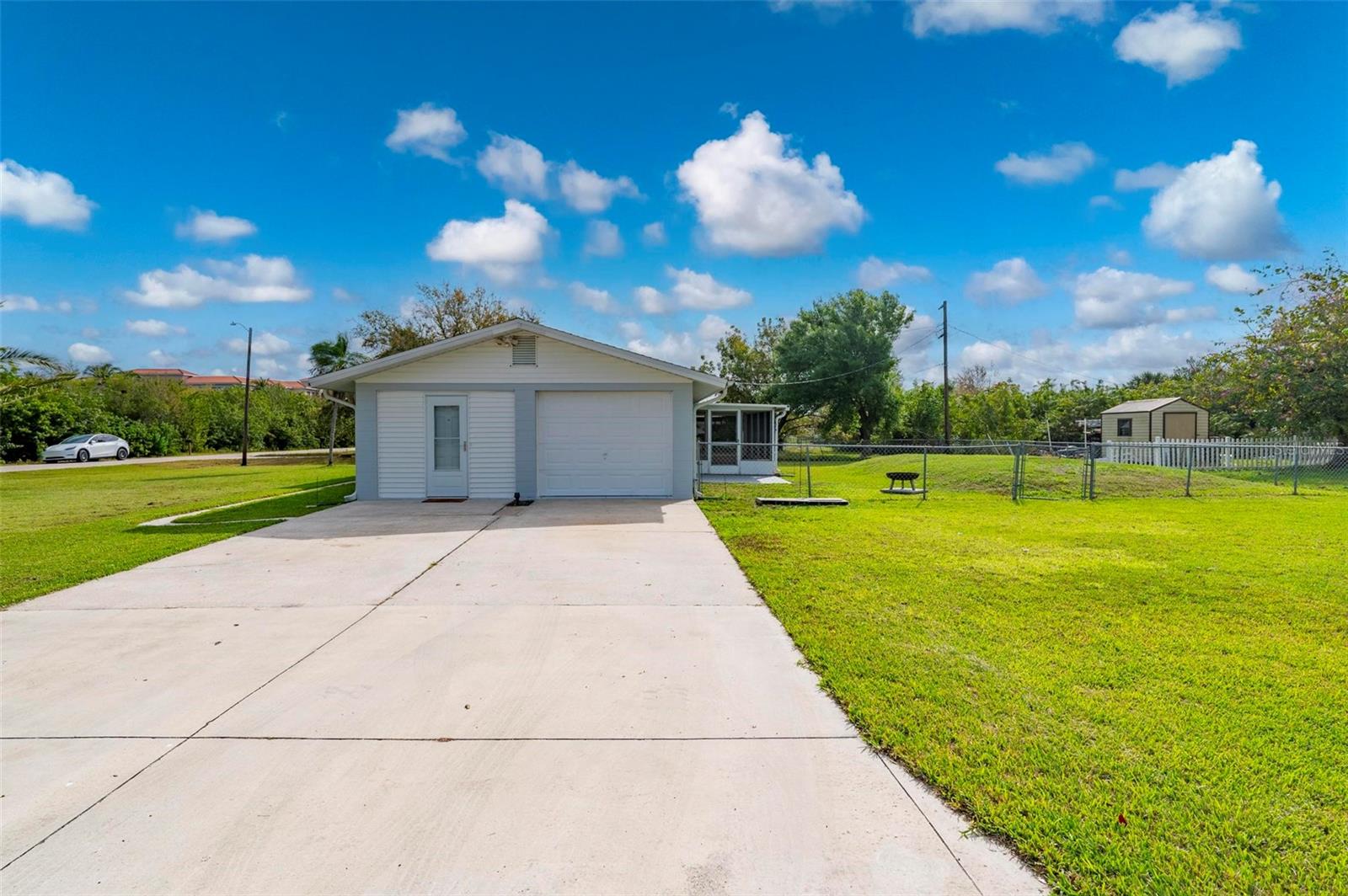 721 POMPANO TER, PUNTA GORDA, FL, 33950