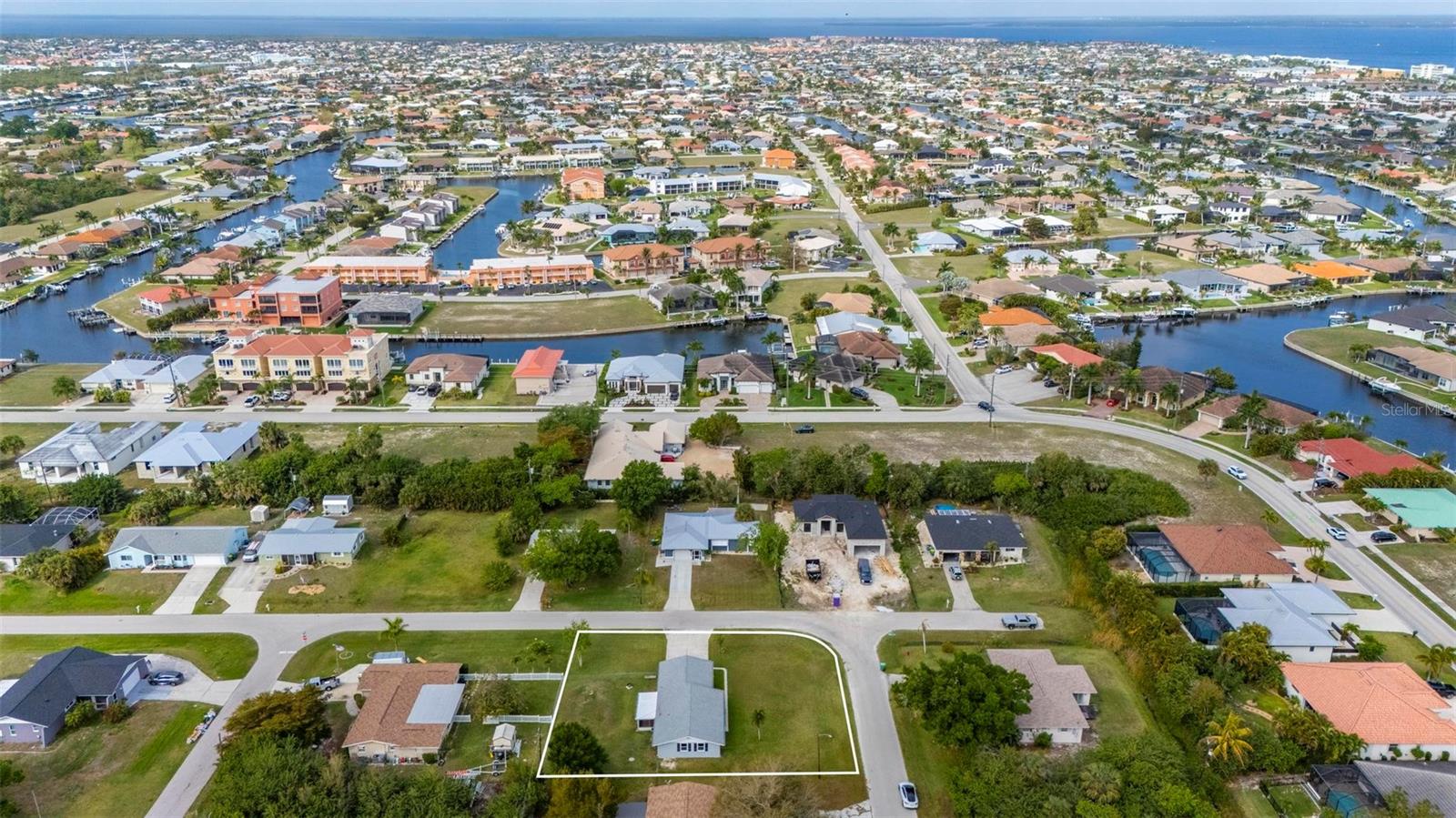 721 POMPANO TER, PUNTA GORDA, FL, 33950