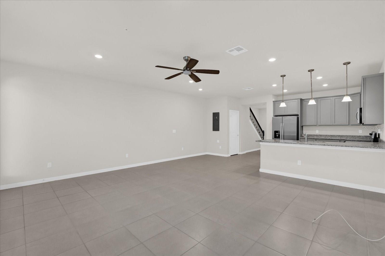 10877 WOODED ACRE ALY, ORLANDO, FL, 32829