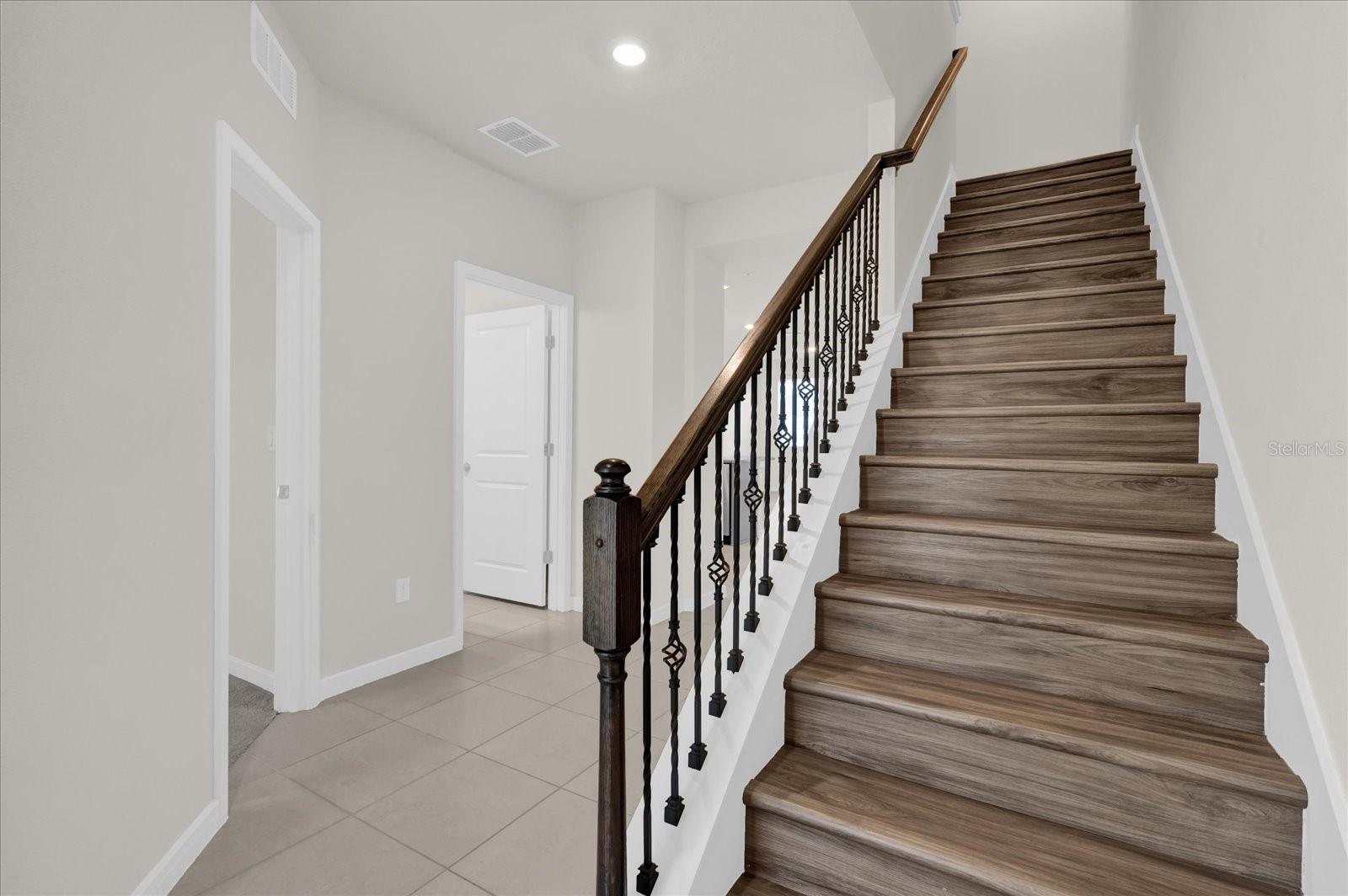 10877 WOODED ACRE ALY, ORLANDO, FL, 32829