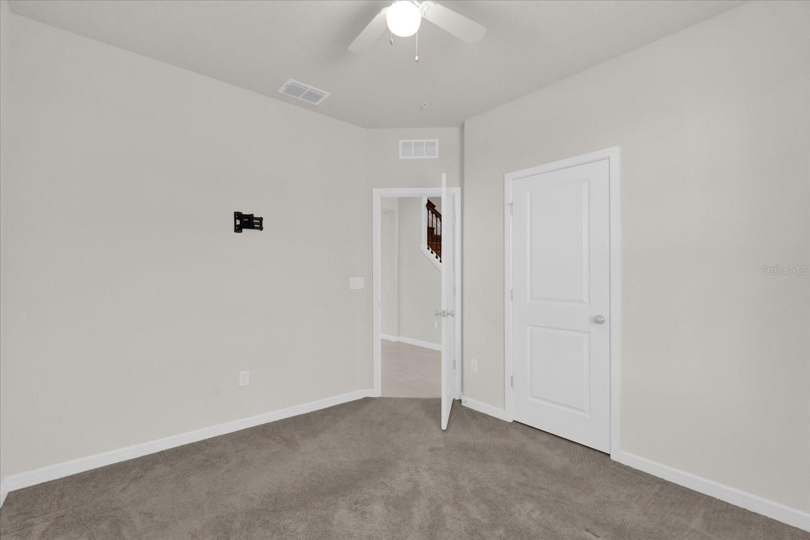 10877 WOODED ACRE ALY, ORLANDO, FL, 32829